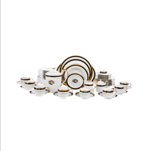 CHRISTIAN DIOR MONOGRAM 52 pieces dinnerware set. - Picture 8 of 8